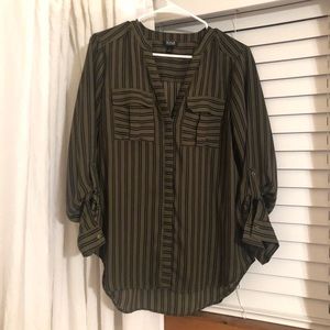 A.N.A green and black blouse S